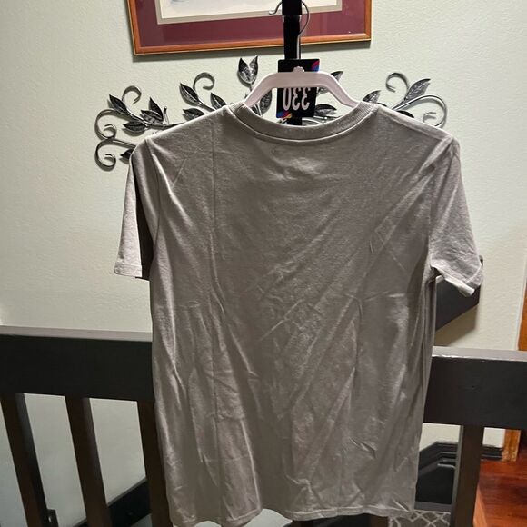 NWT Maurices Green Thunder Music Festival T-Shirt Size XS #330 - Picture 4 of 6